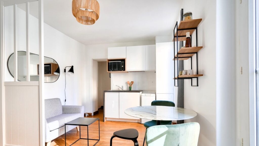 2 web 56161 rue du moulin vert 7 min
