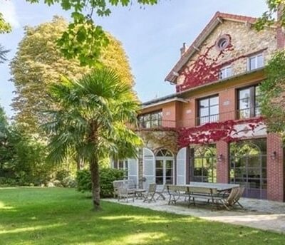 maison avec jardin arboré une opportunité pour négocier son prix min